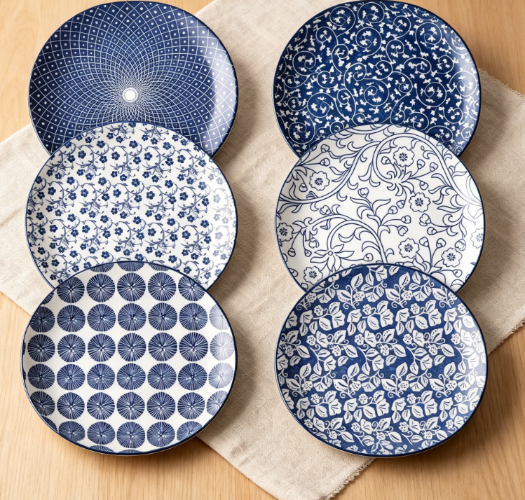 10 inch Porcelain Dinner Plates, Large Size Ceramic Plates for Salad, Pancakes, Scratch Resistant, Microwave, Oven and Dishwasher Safe Plates Set of 6, Vintage Blue